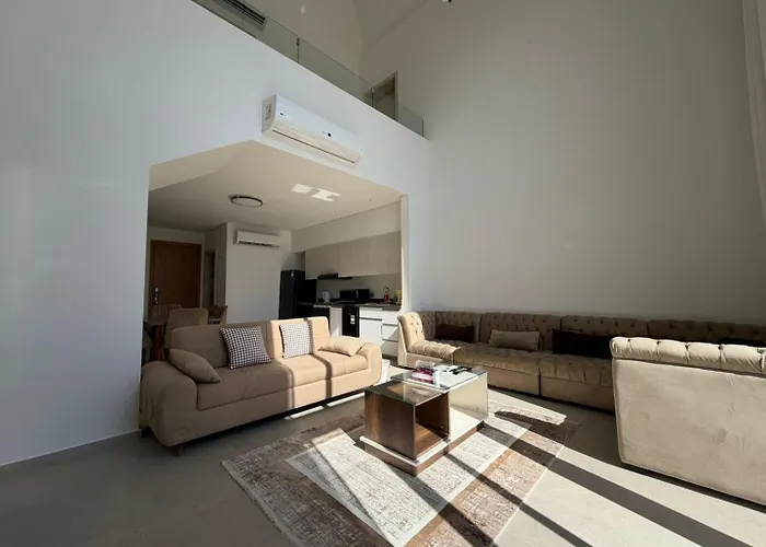 Apartment Bright Kamaran 2br | Lofty Ceilings & Pool Access Hurghada